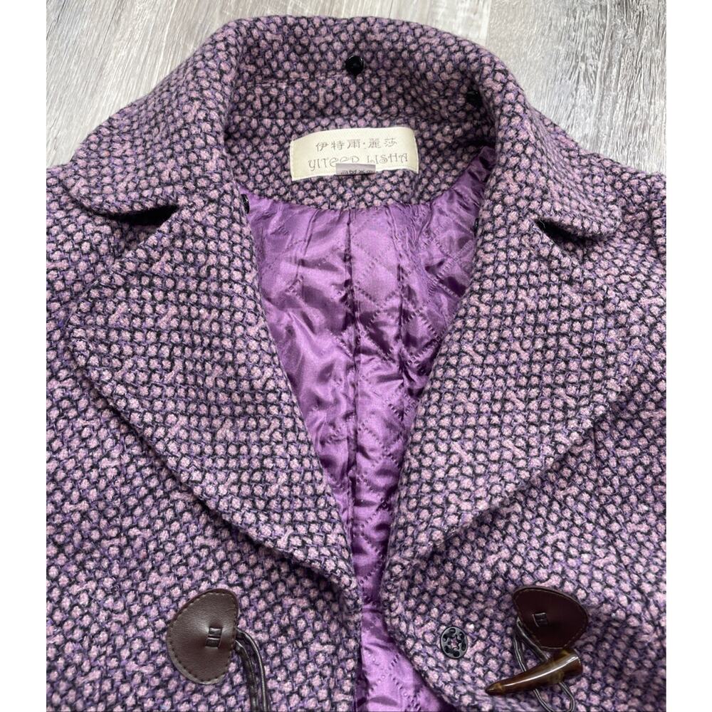 Yiteer Lisha 42 Coat Long Furr Collared Toggle Purple Jacket Womens small sizing - Picture 10 of 16